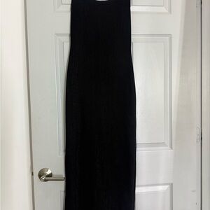 Elegant Black Sleeveless Dress